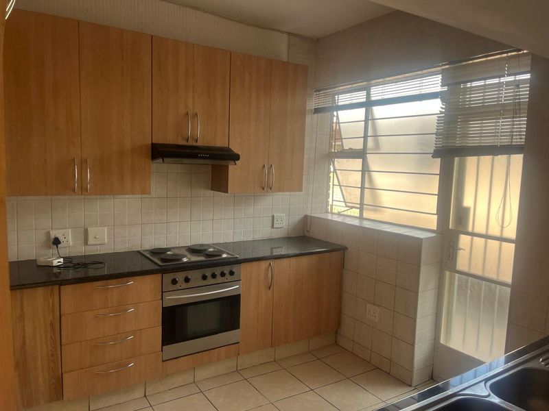 Lovely apartment in a cul de sac - Photo 3