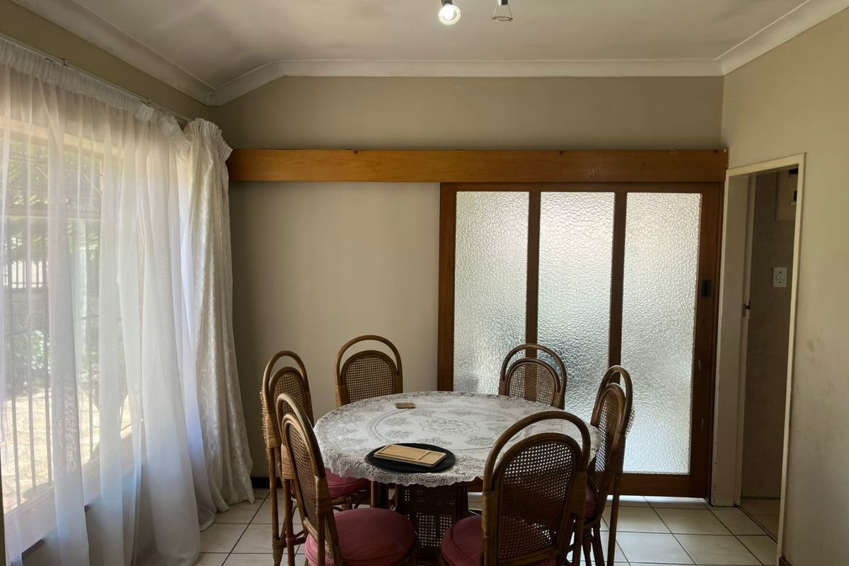 3 BEDROOM FAMILY HOME FOR RENT  - Photo 2