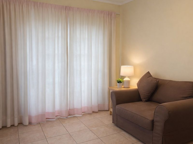 Two Bedroom Ground Floor Apartment for Sale in The Reeds - Photo 9