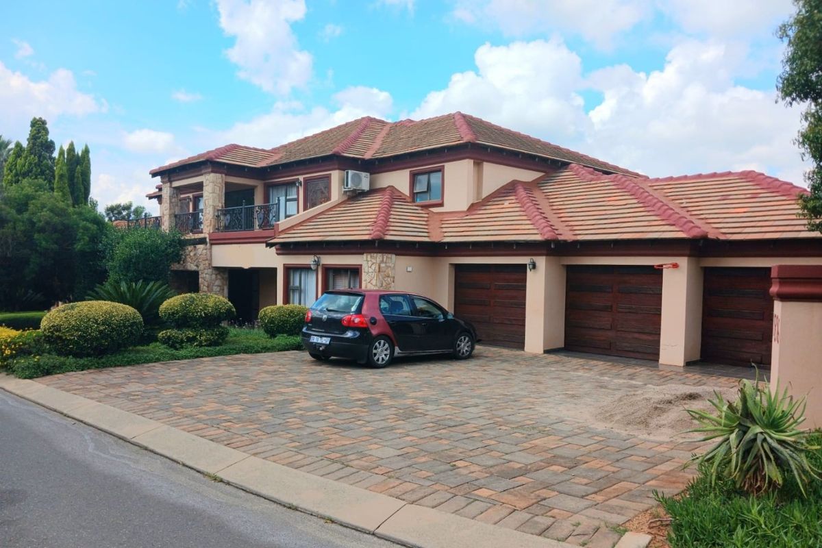 Beautiful Family Home For Rent - Photo 2