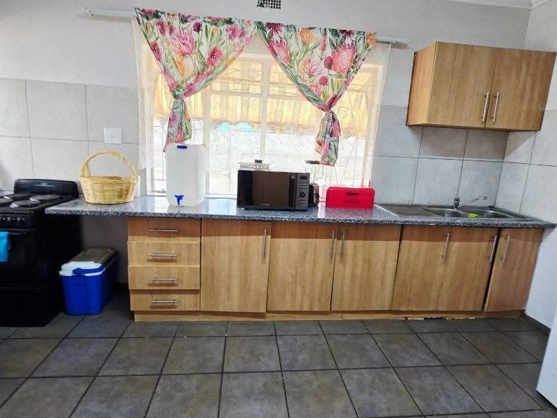 3 Bed House in Collerville for Sale - Photo 8