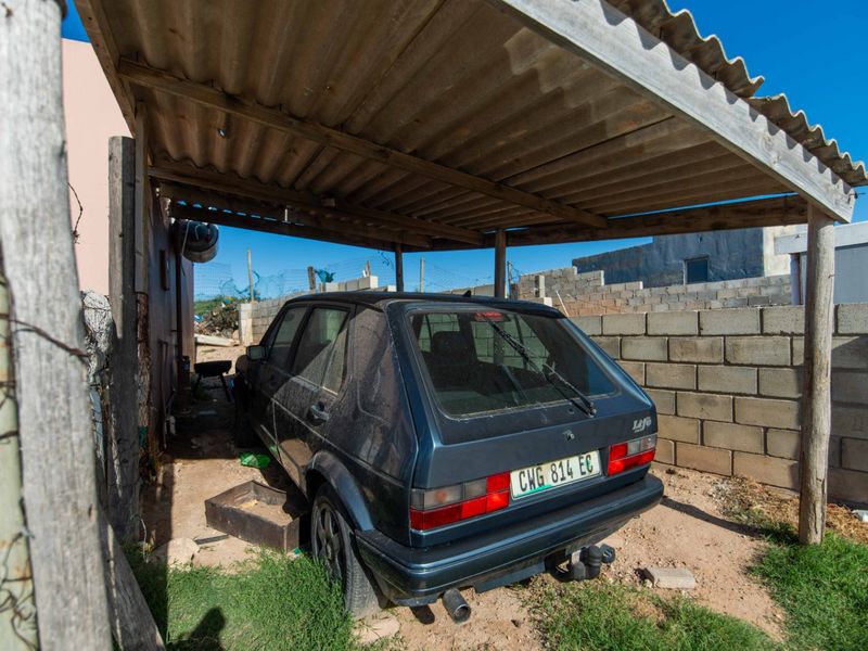 3 bedroom home in algoa park - Photo 4