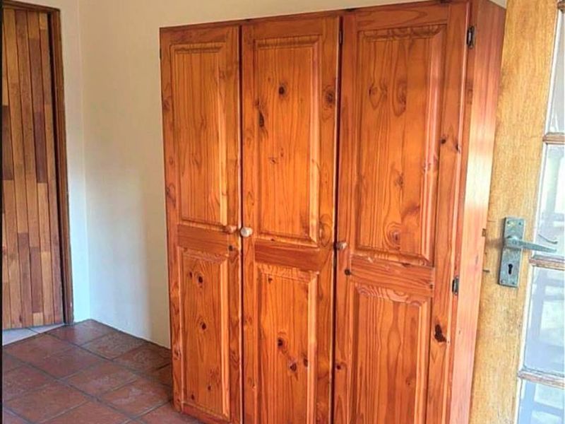 Neat En-Suite Bachelor room to Let in the heart of Brooklyn, Pretoria - Photo 7