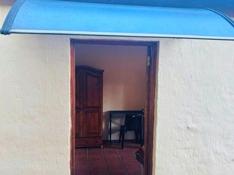 Spacious En-Suite Room to Let, perfectly located  - Photo 5