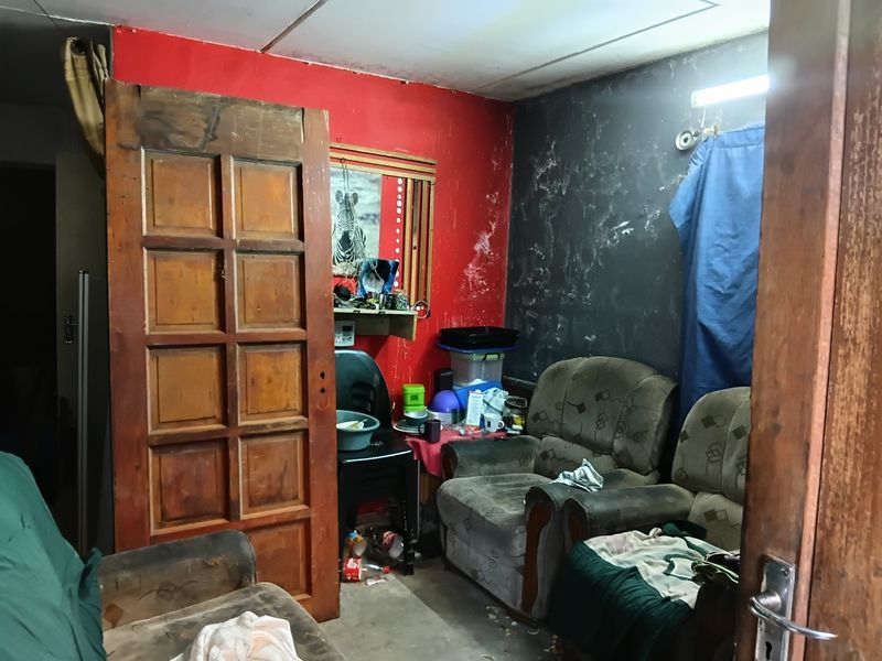 2 BEDROOM HOUSE FOR SALE IN FOREST VILLAGE - Photo 6