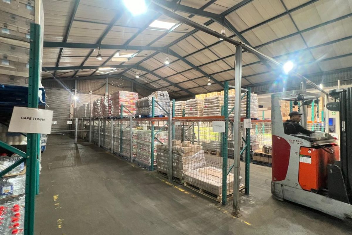 PRIME 2967m2 INDUSTRIAL GEM IN KILLARNEY GARDENS – READY FOR OCCUPANCY 1 June - Photo 5