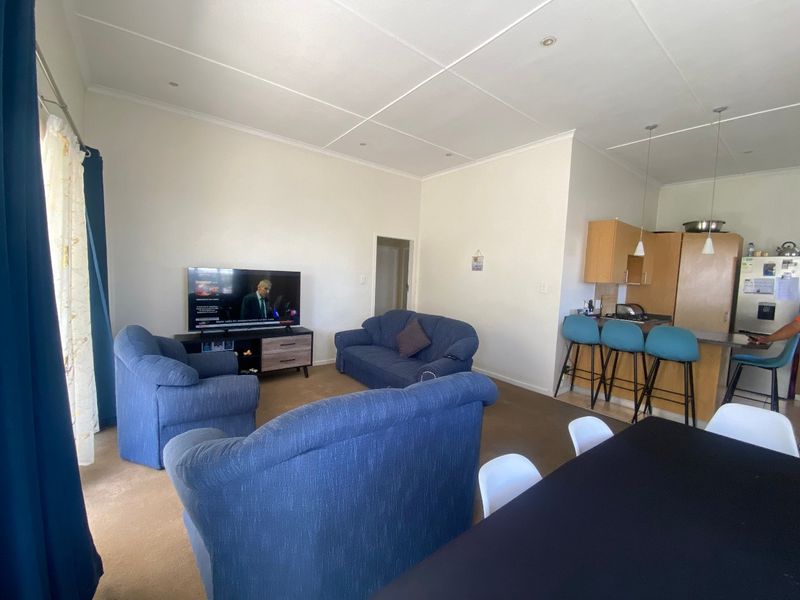 PPRA Registered  - Sole Mandate Beacon Bay Three Bedroom Townhouse - Photo 6