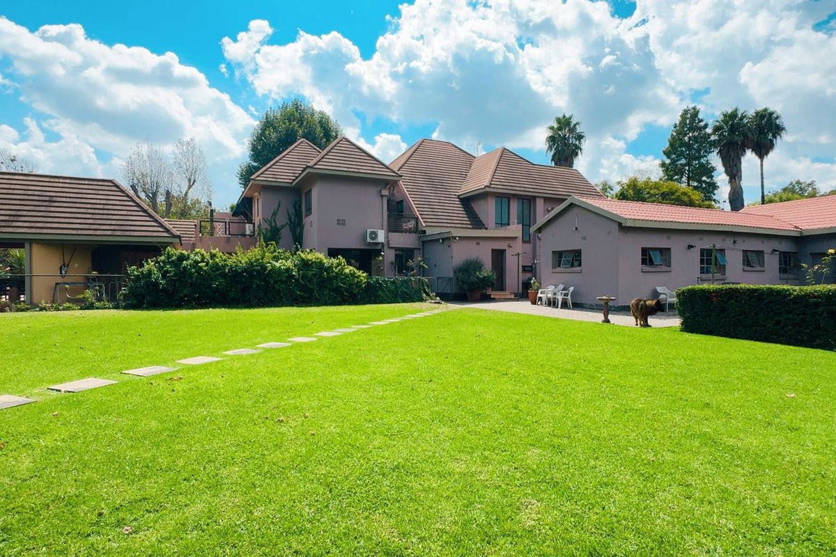 A Landmark Property in prevalent Three Rivers Proper - Photo 4