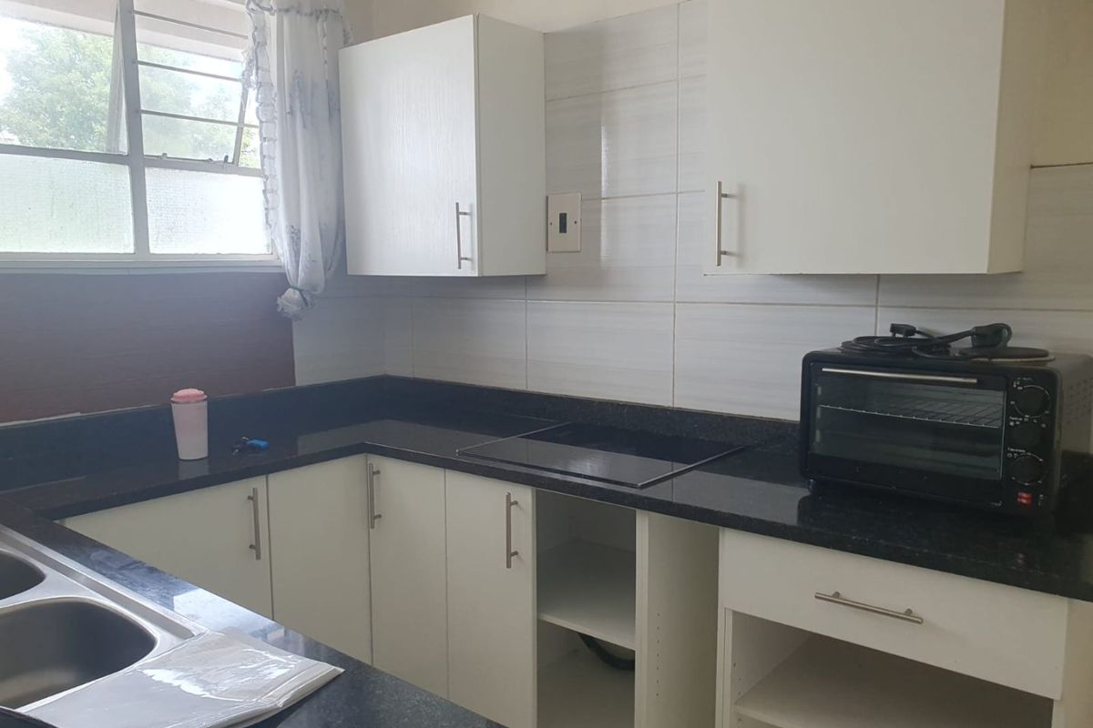 Cozy 1 Bed Flat in Eastleigh, Edenvale - Photo 3