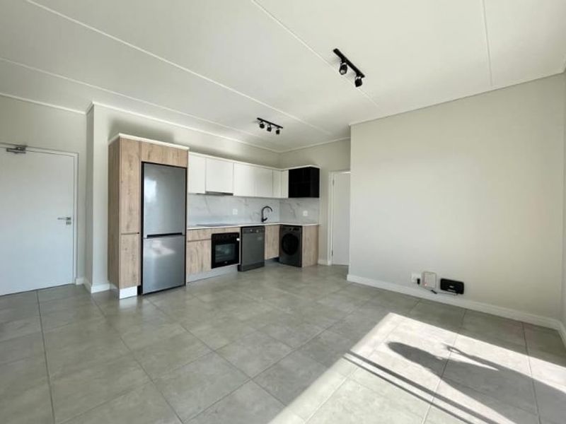 Stylist 1 Bedroom Lux Apartment to rent in Munyaka, Waterfall City Midrand  - Photo 9