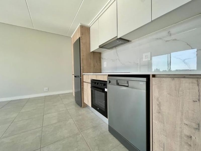 Stylist 1 Bedroom Lux Apartment to rent in Munyaka, Waterfall City Midrand  - Photo 6