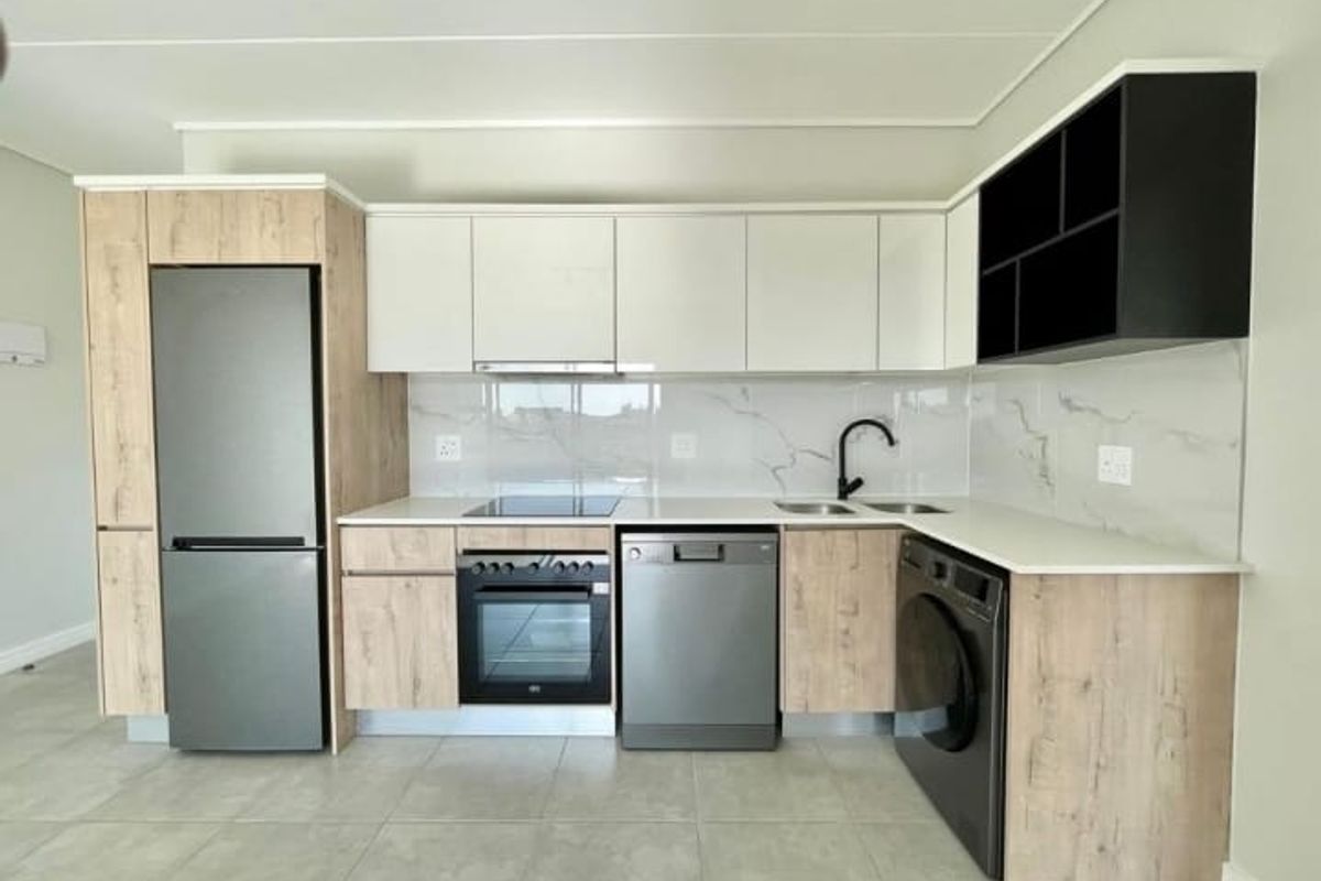 Stylist 1 Bedroom Lux Apartment to rent in Munyaka, Waterfall City Midrand  - Photo 2