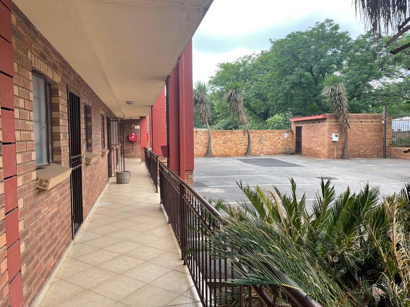 Affordable Investment Opportunity – Tenanted Apartments with Immediate Rental Income! - Photo 3