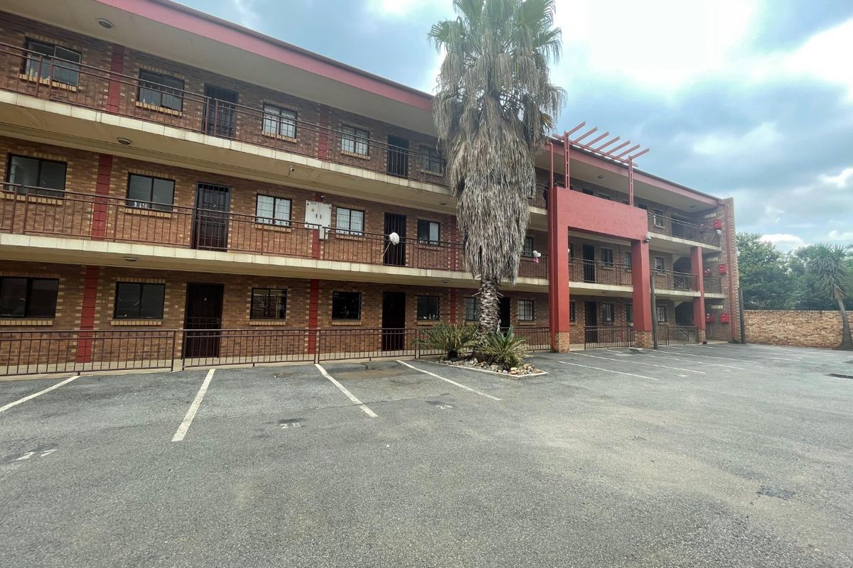 Affordable Investment Opportunity – Tenanted Apartments with Immediate Rental Income! - Photo 4