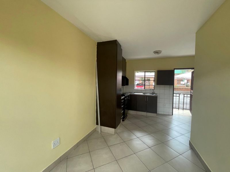 Affordable Investment Opportunity – Tenanted Apartments with Immediate Rental Income! - Photo 8