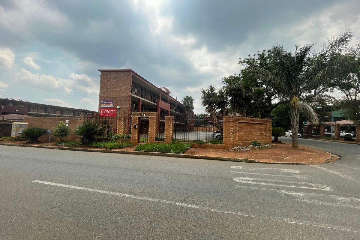 Affordable Investment Opportunity – Tenanted Apartments with Immediate Rental Income! - Photo 2