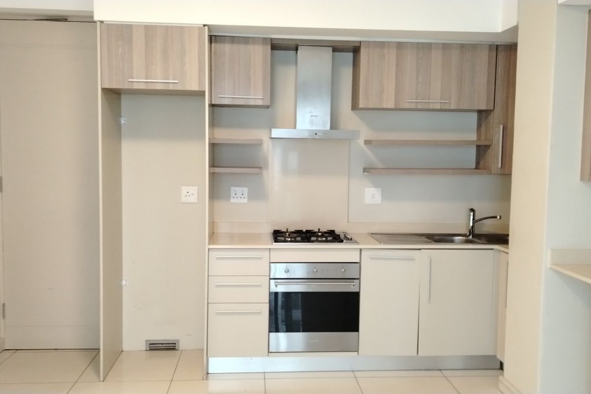 Sleek 2 Bedroom Apartment to rent in Rosebank, Sandton  - Photo 3