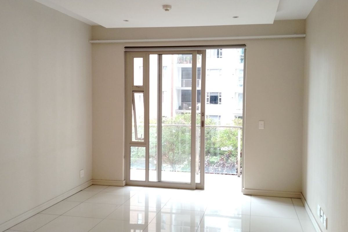 Sleek 2 Bedroom Apartment to rent in Rosebank, Sandton  - Photo 5