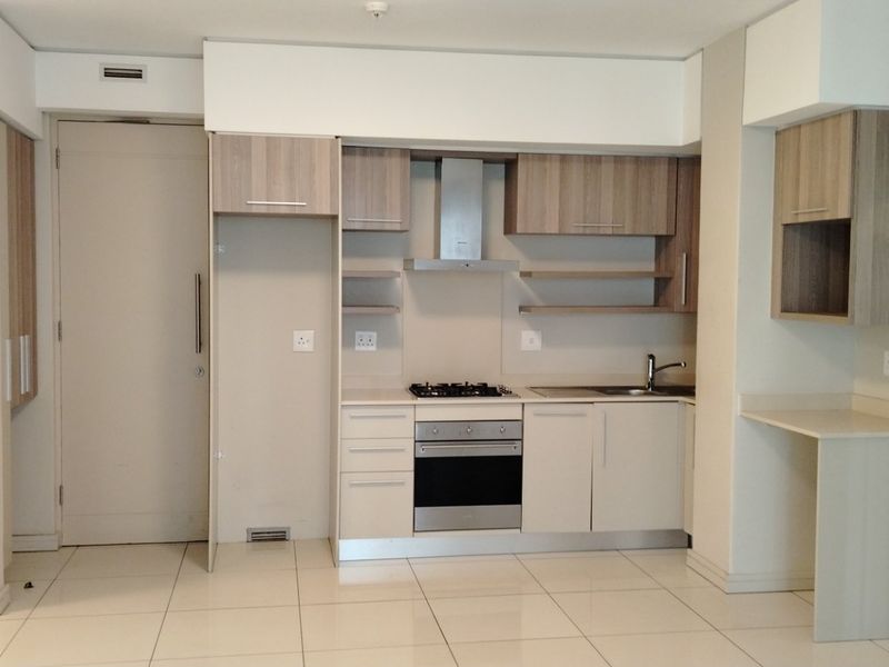 Sleek 2 Bedroom Apartment to rent in Rosebank, Sandton  - Photo 2