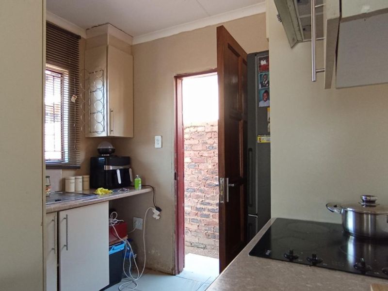 House for Sale - Photo 9