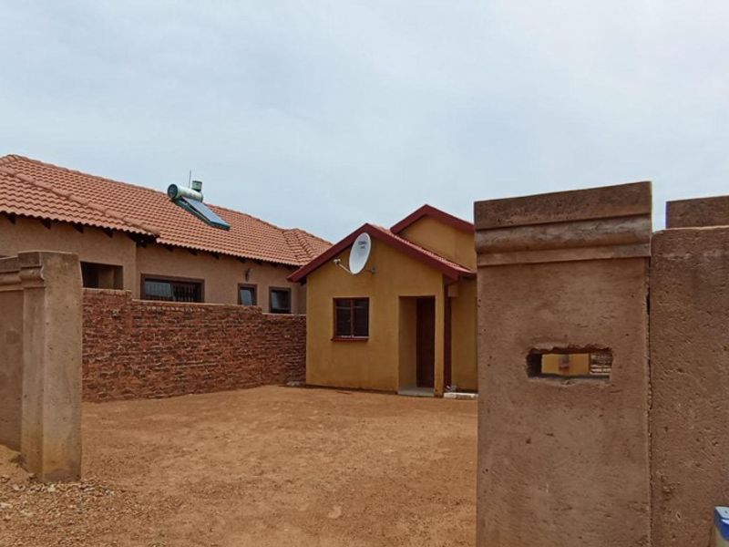 House for Sale - Photo 4