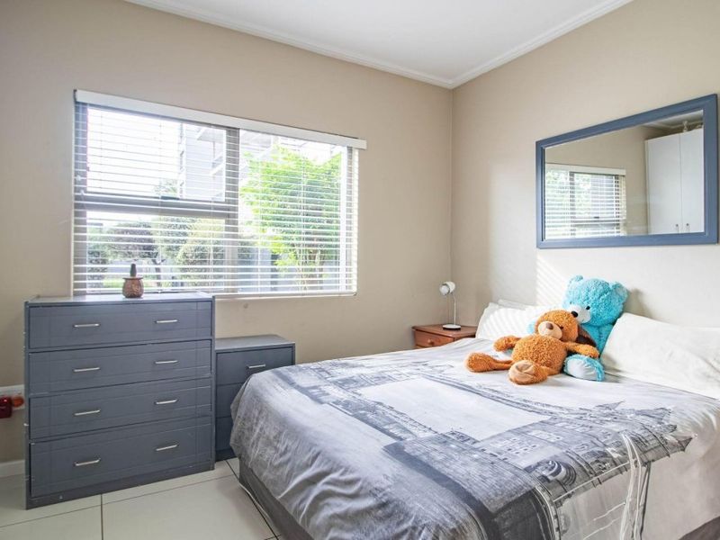 Stylish & Secure 3-Bedroom Flat – Perfect for Modern Living!  - Photo 8