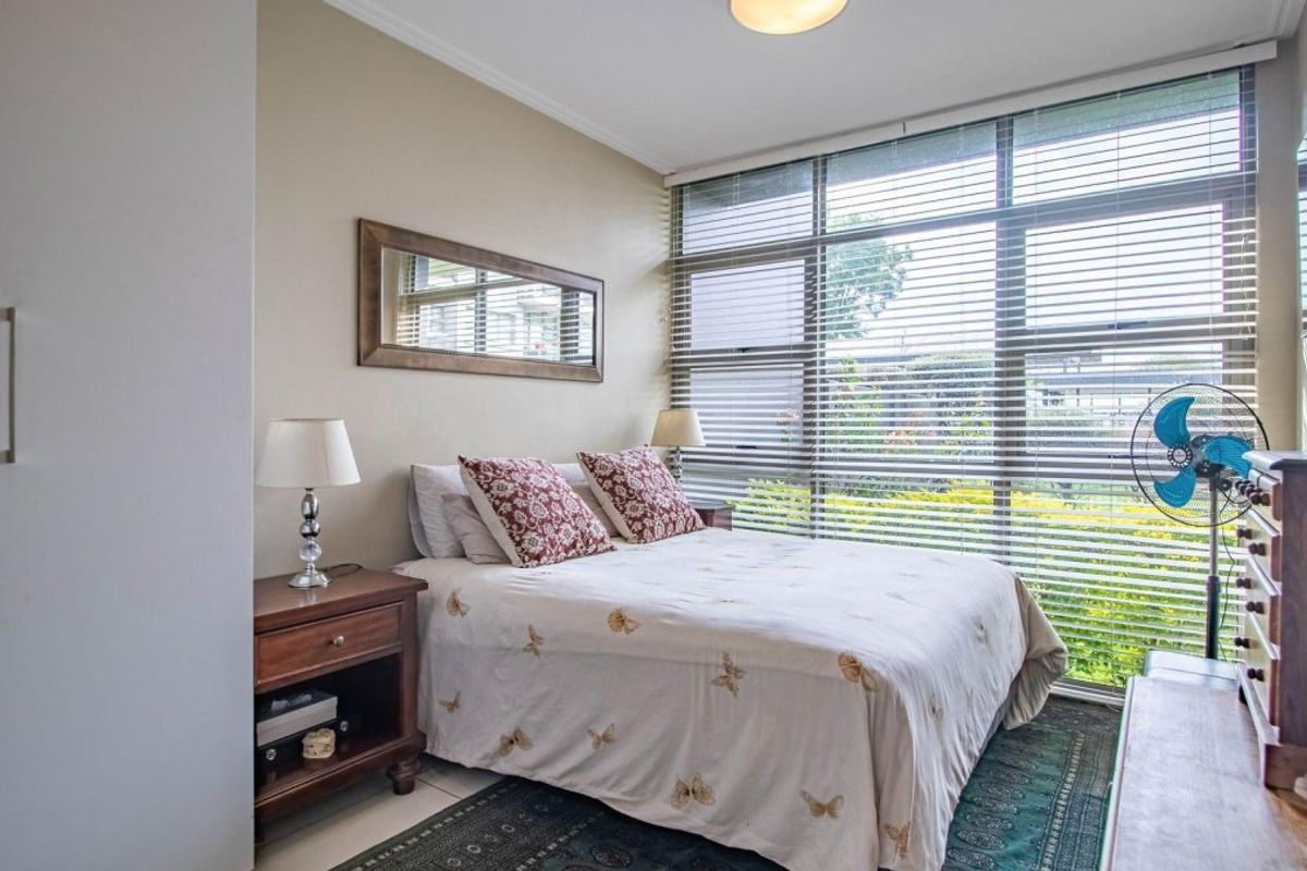 Stylish & Secure 3-Bedroom Flat – Perfect for Modern Living!  - Photo 5