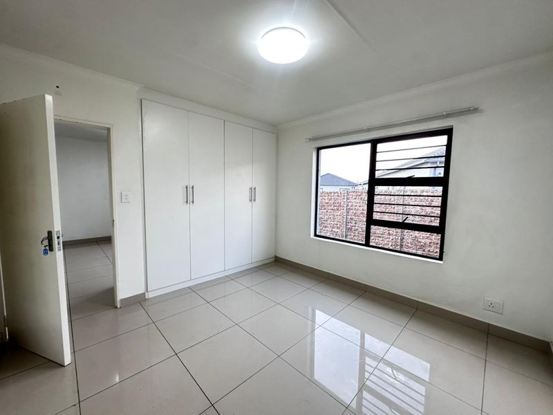 Modern Cluster Home to Rent – Parklands Estate, Parkrand, Boksburg - Photo 10