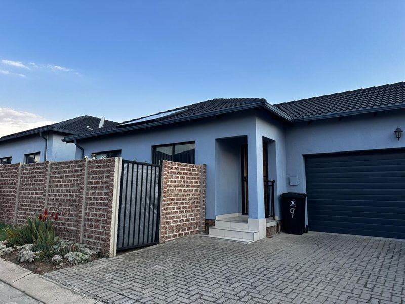 Modern Cluster Home to Rent – Parklands Estate, Parkrand, Boksburg - Photo 4