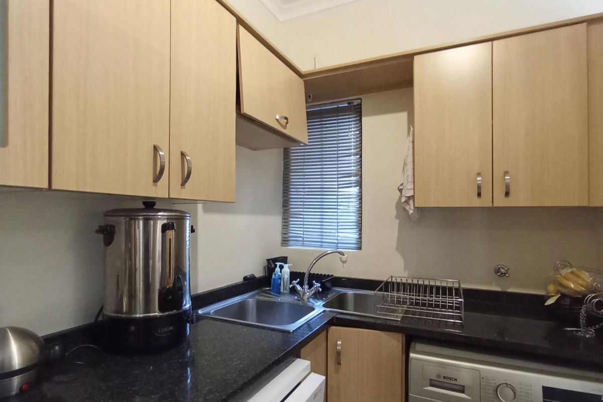 2 Bedroom Apartment For Sale in Beverley - Photo 4