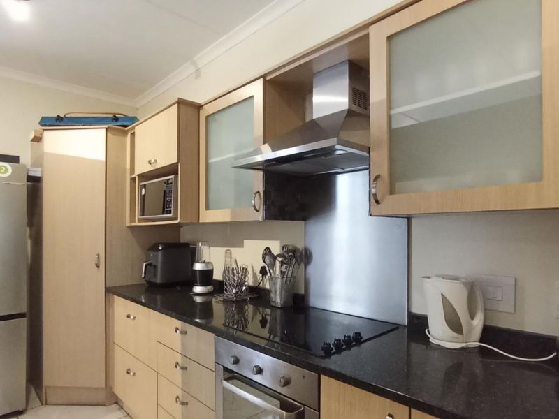 2 Bedroom Apartment For Sale in Beverley - Photo 5