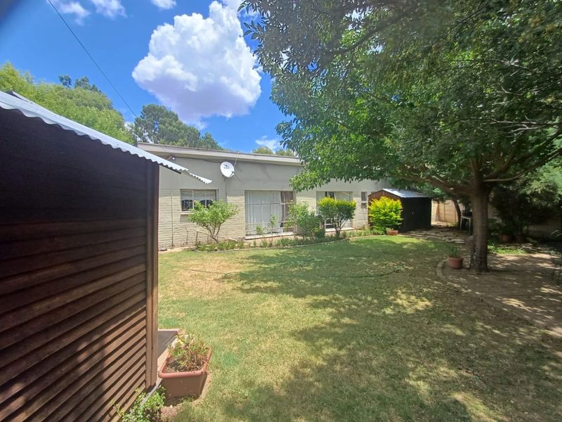 Elegant Family Haven with Income Potential in Sought-After Wilkoppies - Photo 7