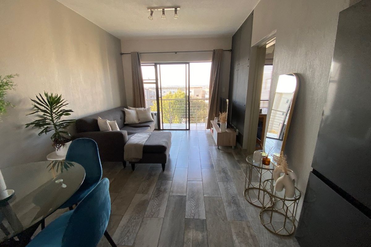 1 Bedroom Apartment for Rent in Beverley Fourways - Photo 2