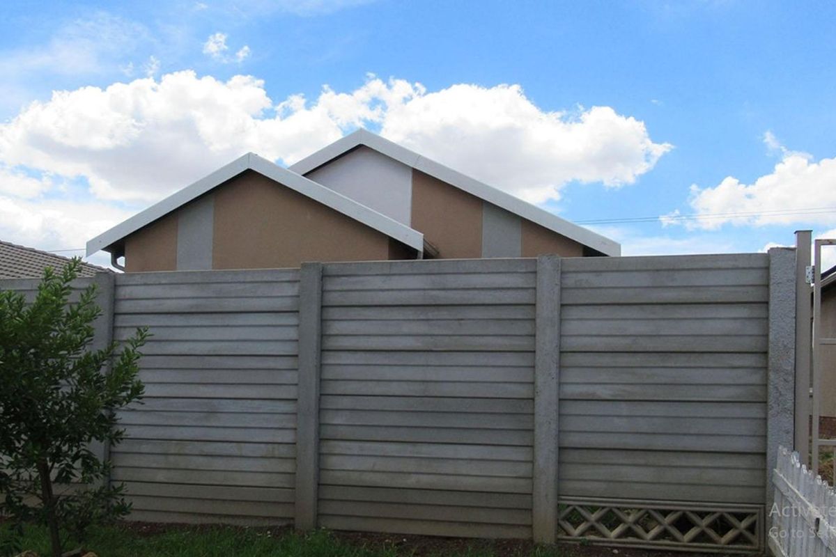 Three bedrooms for sale at sky city  - Photo 2