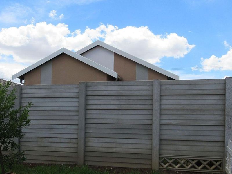 Three bedrooms for sale at sky city  - Photo 2