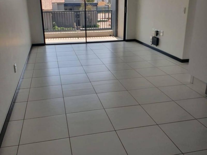 2-Bedroom Apartment Forsale  Craigavon, Sandton - Photo 2