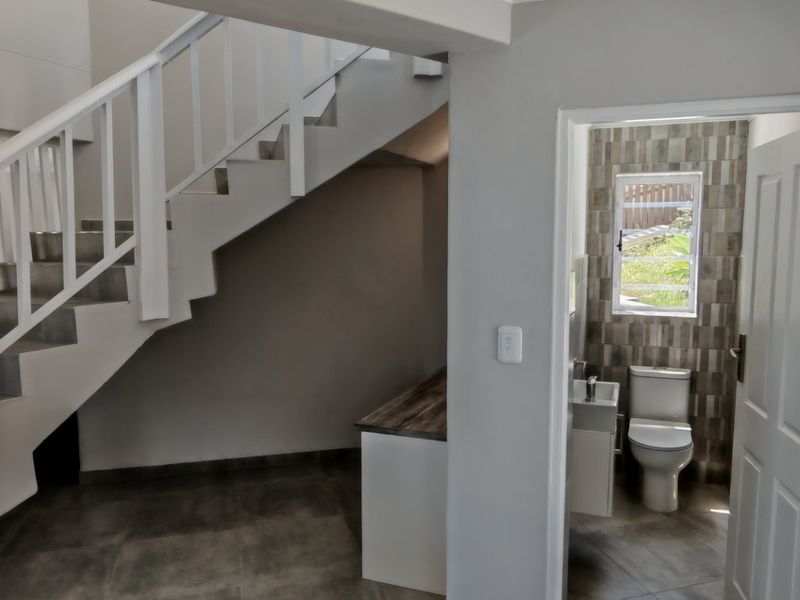 YOU DECIDE ,THREE OF FOUR BEDROOMS, RENOVATED AND MODERN - Photo 10