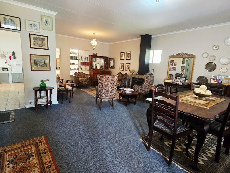 Comfort, Space and Family Living in Stilfontein Ext. 4 - Photo 9