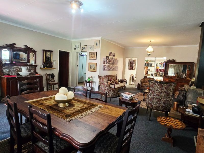 Comfort, Space and Family Living in Stilfontein Ext. 4 - Photo 4