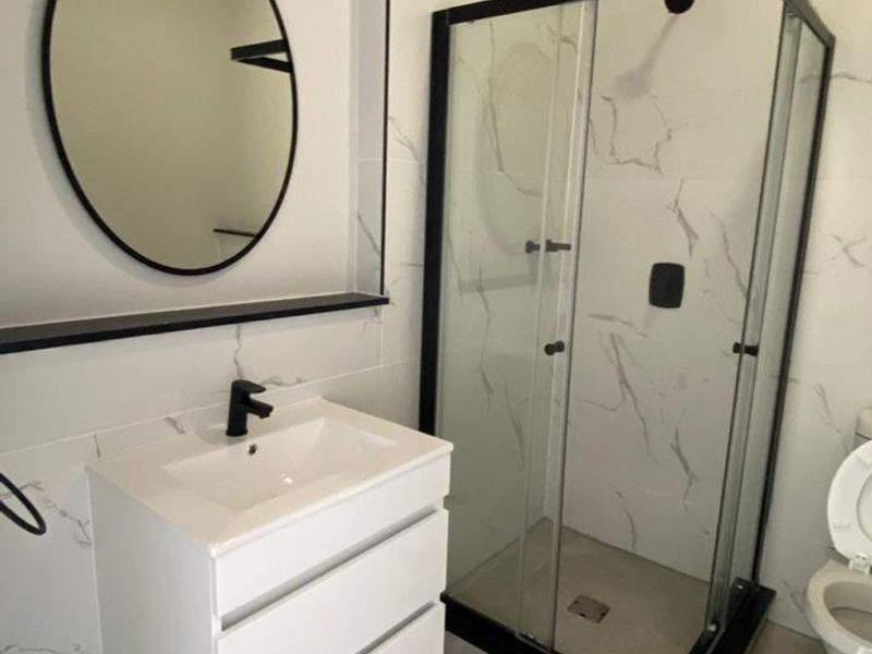 Modern 2 Bedroom Penthouse to rent in Munyaka, Waterfall City Midrand  - Photo 7