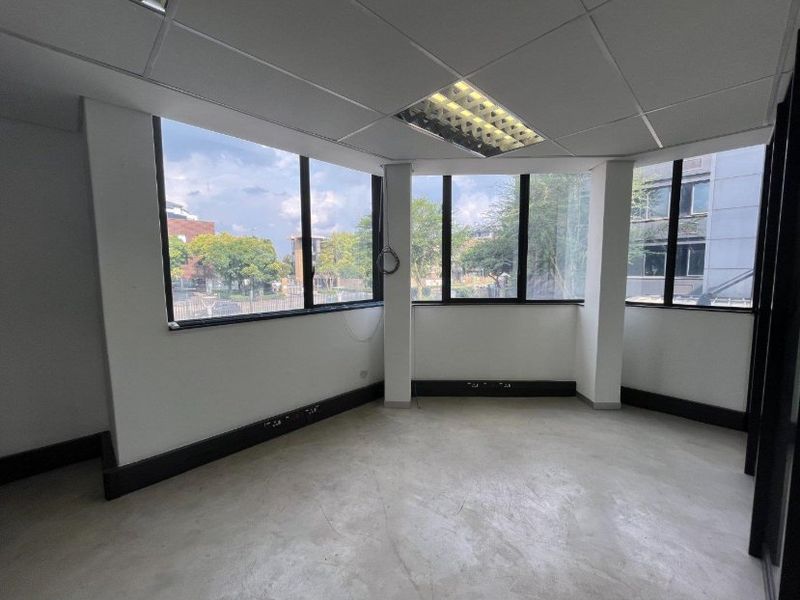 Comteporary office space to rent in Rivonia Boulevard, Rivonia  - Photo 8