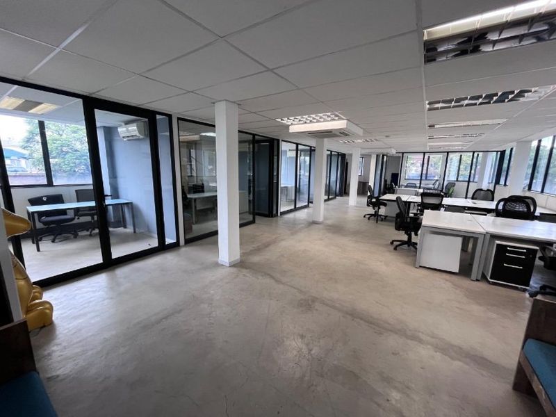 Comteporary office space to rent in Rivonia Boulevard, Rivonia  - Photo 6
