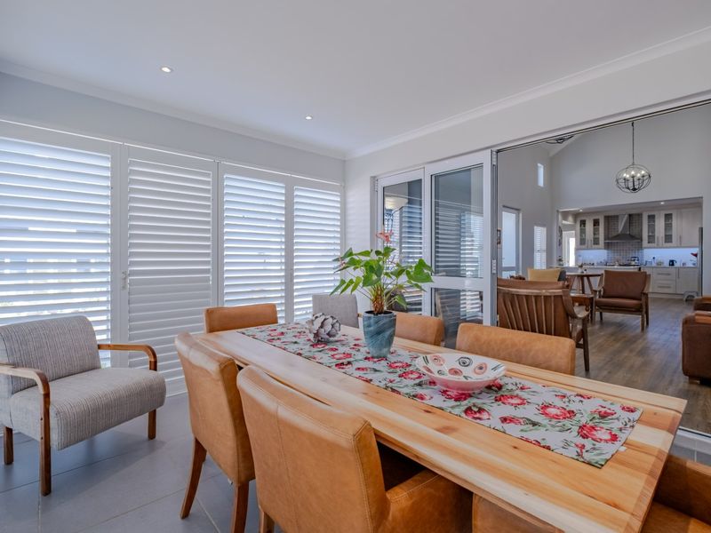 Luxury Coastal Living between mountain and Sea - Immaculate home in Negester Noord - Photo 10