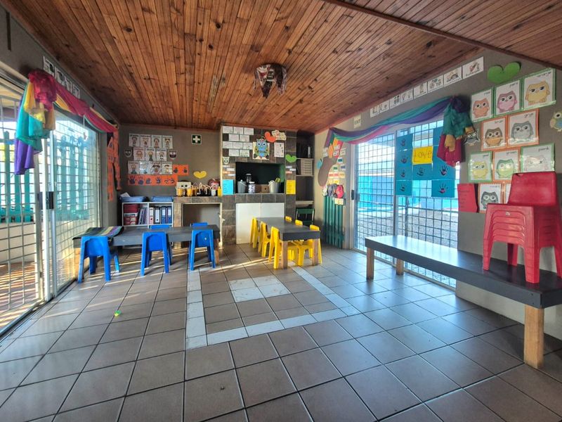 Central dual-living property or investment opportunity - Photo 7