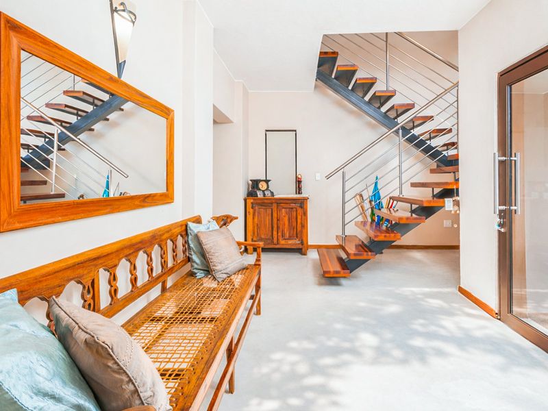 Caribbean Beach Home Offering Resort-Style Living - Photo 5