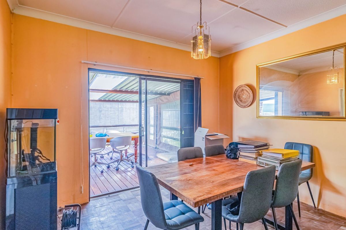 Soon to be Boomed - Corner Home. - Photo 4