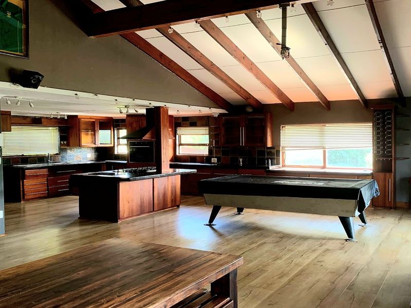 Spacious Family Home in Sedgefield with Pool and Entertainment Deck - Photo 2