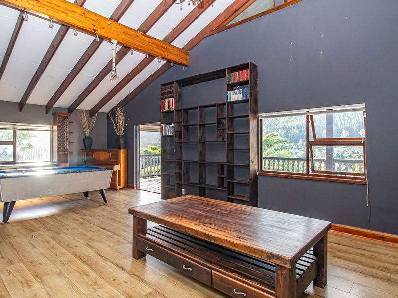 Spacious Family Home in Sedgefield with Pool and Entertainment Deck - Photo 4