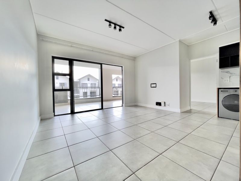 1Bedroom 1 bathroom apartment - Photo 7