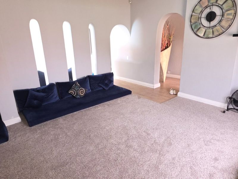 THE FAMILY HOME WITH ALL THAT IS NEEDED! - Photo 10